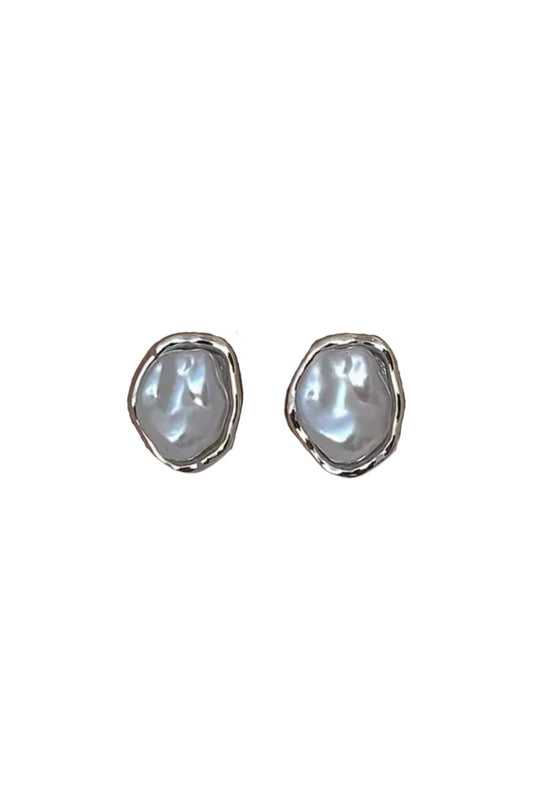AURORA PEARL STUDS-SILVER Earrings F&D 