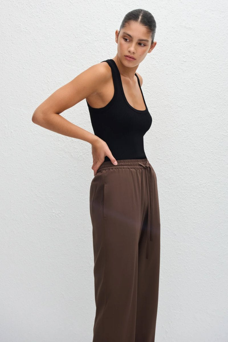 DRAWSTRING TROUSER-TRUFFLE Pants Matteau 