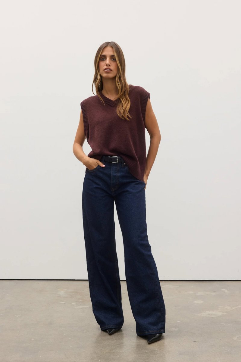 EMBER KNIT VEST-PLUM Knitwear Bayse 